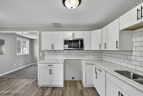 Tiny photo for 201 Bell Avenue, Findlay, OH 45840 (MLS # 10003549)