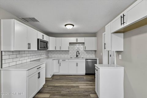 Tiny photo for 201 Bell Avenue, Findlay, OH 45840 (MLS # 10003549)