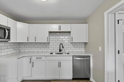 Tiny photo for 201 Bell Avenue, Findlay, OH 45840 (MLS # 10003549)