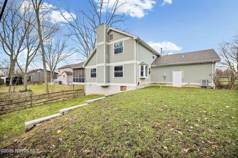 Tiny photo for 1125 Glen Meadow Drive, Findlay, OH 45840 (MLS # 10003079)