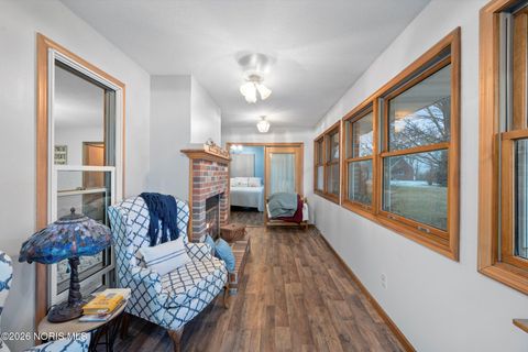 Tiny photo for 83 County Road 17, Napoleon, OH 43545 (MLS # 10002766)