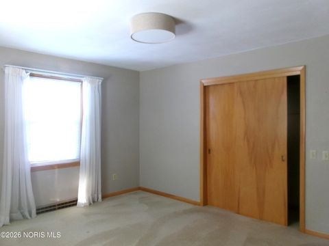 Tiny photo for 303 S Poplar Street, Leipsic, OH 45856 (MLS # 10003245)