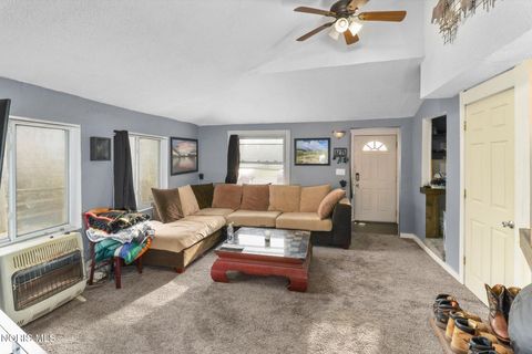 Tiny photo for 322 Beecher Avenue, Toledo, OH 43615 (MLS # 10005834)