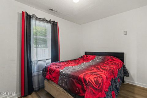 Tiny photo for 821 Elysian Avenue, Toledo, OH 43607 (MLS # 10009771)