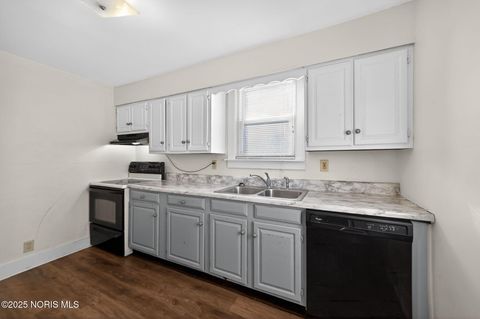 Tiny photo for 625 Jackson Avenue, Fostoria, OH 44830 (MLS # 10002611)