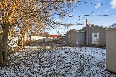 Tiny photo for 625 Jackson Avenue, Fostoria, OH 44830 (MLS # 10002611)