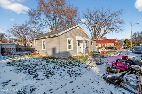 Tiny photo for 625 Jackson Avenue, Fostoria, OH 44830 (MLS # 10002611)