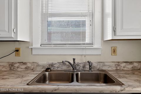 Tiny photo for 625 Jackson Avenue, Fostoria, OH 44830 (MLS # 10002611)