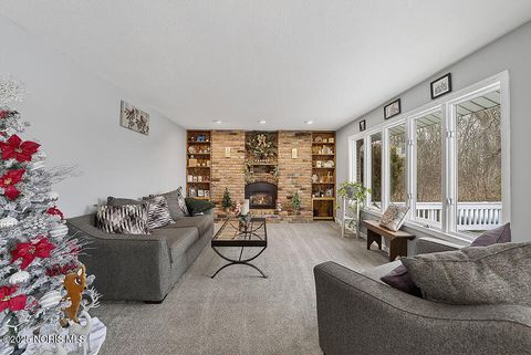 Tiny photo for 19245 Brillhart Road, Bowling Green, OH 43402 (MLS # 10002563)