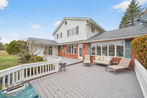 Tiny photo for 19245 Brillhart Road, Bowling Green, OH 43402 (MLS # 10002563)