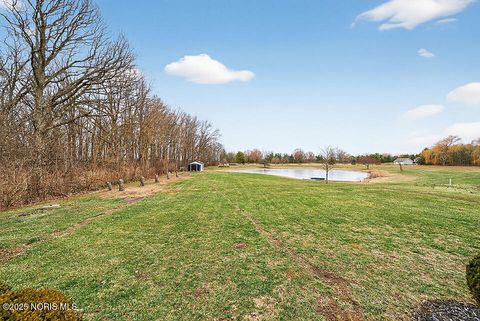 Tiny photo for 19245 Brillhart Road, Bowling Green, OH 43402 (MLS # 10002563)