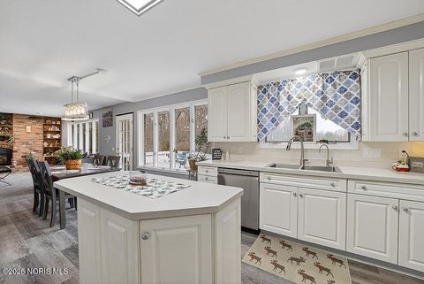 Tiny photo for 19245 Brillhart Road, Bowling Green, OH 43402 (MLS # 10002563)