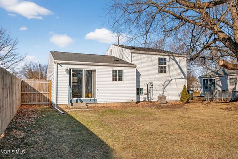 Tiny photo for 4220 Northshire Road, Toledo, OH 43611 (MLS # 10004689)