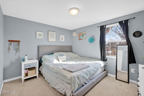 Tiny photo for 4220 Northshire Road, Toledo, OH 43611 (MLS # 10004689)