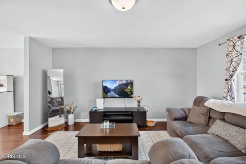 Tiny photo for 4220 Northshire Road, Toledo, OH 43611 (MLS # 10004689)