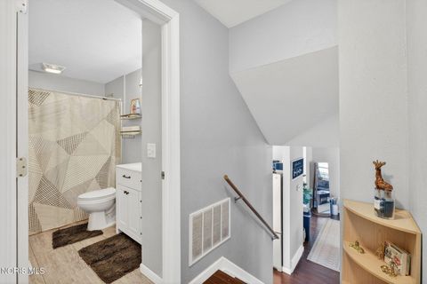 Tiny photo for 4220 Northshire Road, Toledo, OH 43611 (MLS # 10004689)