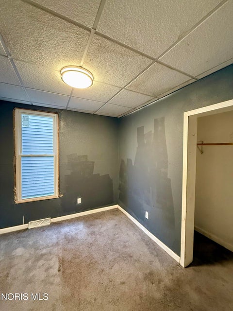 Tiny photo for 1050 Harding Drive, Toledo, OH 43609 (MLS # 10014809)
