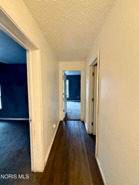 Tiny photo for 1050 Harding Drive, Toledo, OH 43609 (MLS # 10014809)