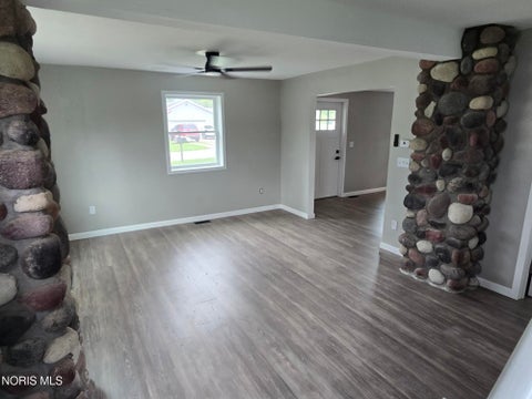 Tiny photo for 24409 W 3rd Street, Grand Rapids, OH 43522 (MLS # 10011910)