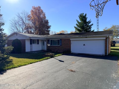 Photo of 27824 Ayersville Pleasant Bend Road, Defiance, OH 43512 (MLS # 10001222)