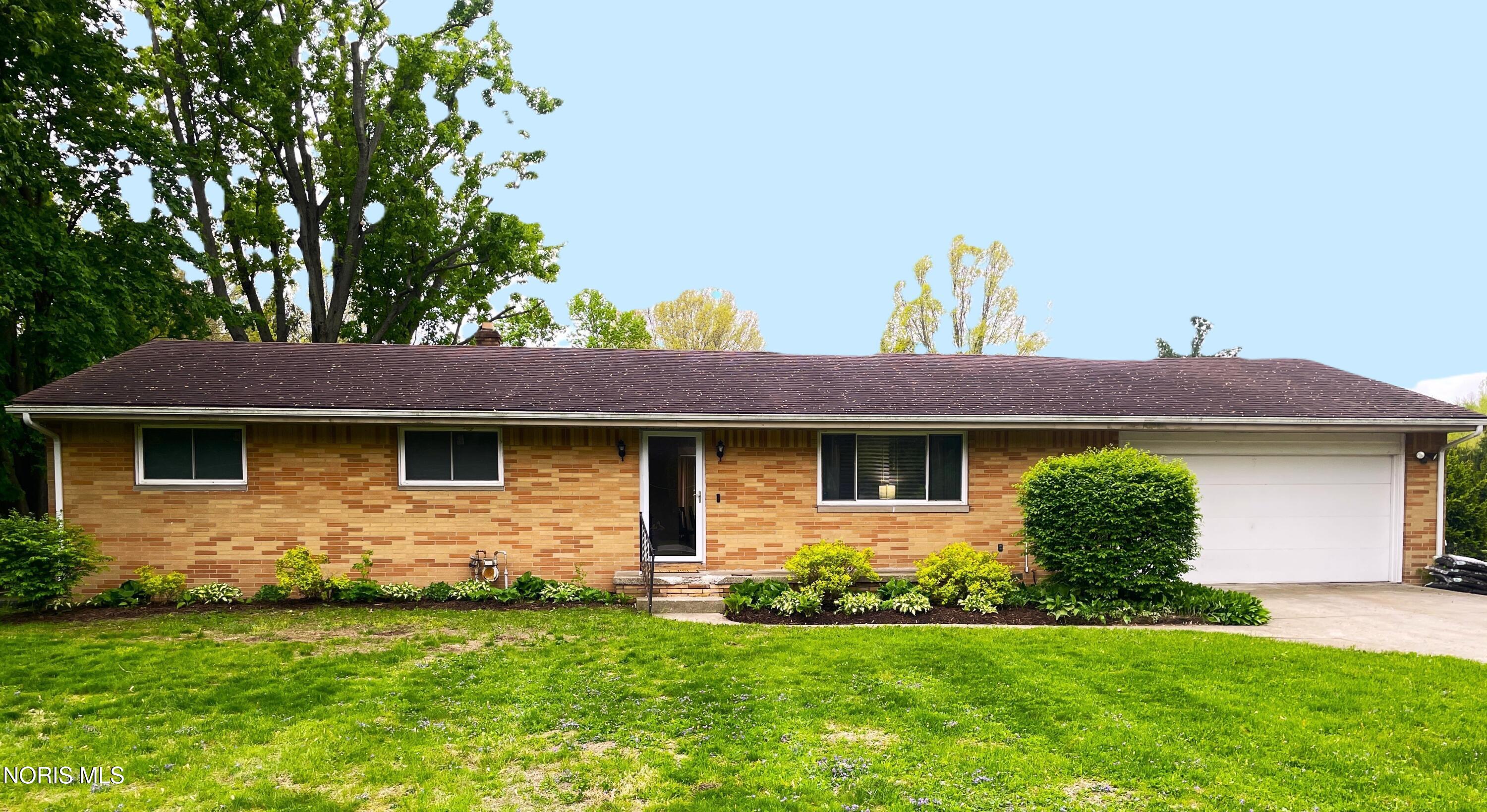 9749 Monclova Road