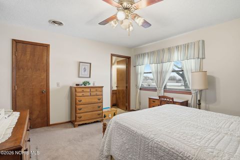 Tiny photo for 1821 Manor Hill Road, Findlay, OH 45840 (MLS # 10003766)