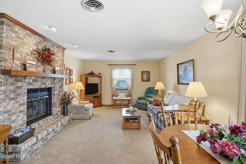 Tiny photo for 1821 Manor Hill Road, Findlay, OH 45840 (MLS # 10003766)