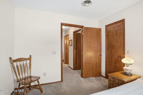 Tiny photo for 1821 Manor Hill Road, Findlay, OH 45840 (MLS # 10003766)