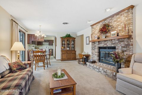 Tiny photo for 1821 Manor Hill Road, Findlay, OH 45840 (MLS # 10003766)