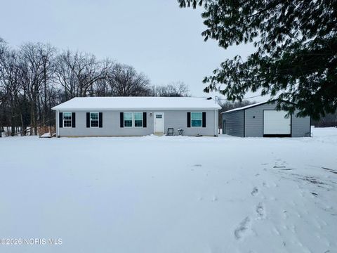 Photo of 1105 E Main Street, Ney, OH 43549 (MLS # 10003742)