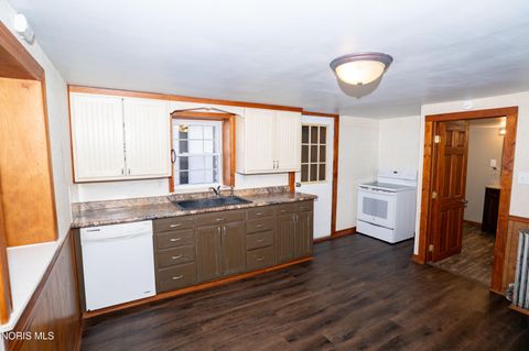 Tiny photo for 320 E Elm Street, Sherwood, OH 43556 (MLS # 10005464)