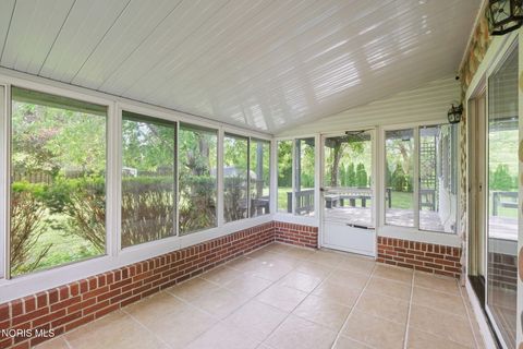 Tiny photo for 28552 Mccarty Drive, Perrysburg, OH 43551 (MLS # 10008223)