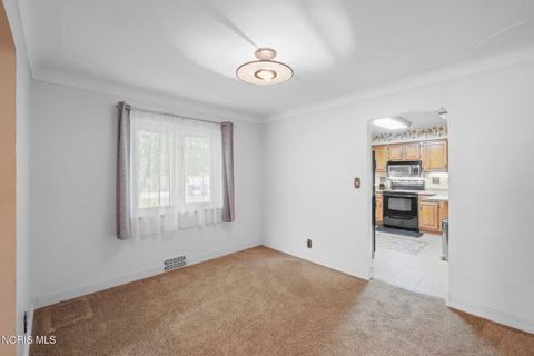 Tiny photo for 28552 Mccarty Drive, Perrysburg, OH 43551 (MLS # 10008223)