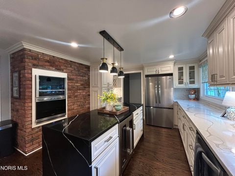 Tiny photo for 4912 Skelly Road, Toledo, OH 43623 (MLS # 10010176)