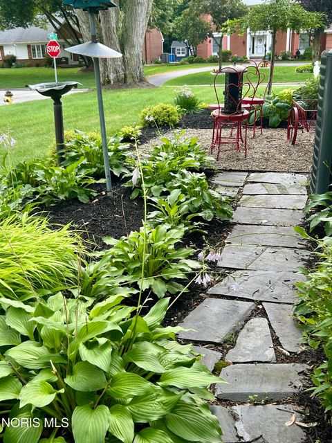 Tiny photo for 4912 Skelly Road, Toledo, OH 43623 (MLS # 10010176)