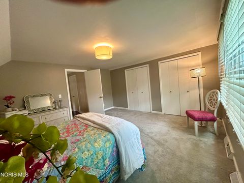Tiny photo for 4912 Skelly Road, Toledo, OH 43623 (MLS # 10010176)