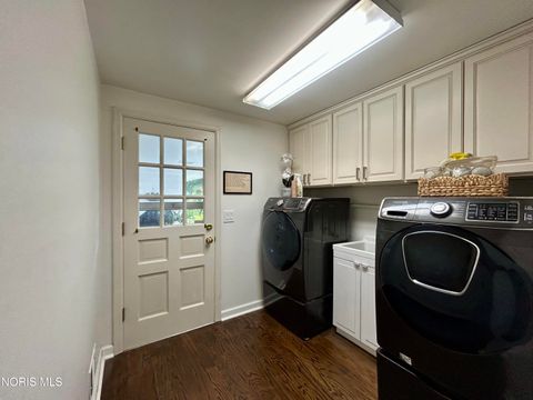 Tiny photo for 4912 Skelly Road, Toledo, OH 43623 (MLS # 10010176)