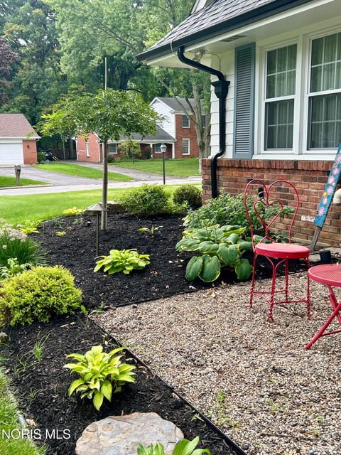 Tiny photo for 4912 Skelly Road, Toledo, OH 43623 (MLS # 10010176)