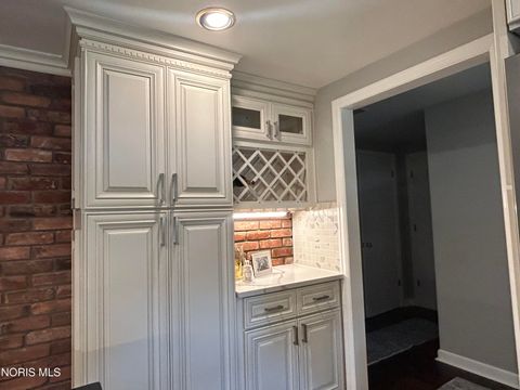 Tiny photo for 4912 Skelly Road, Toledo, OH 43623 (MLS # 10010176)