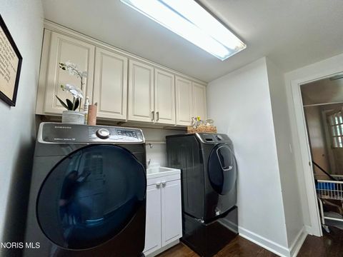 Tiny photo for 4912 Skelly Road, Toledo, OH 43623 (MLS # 10010176)