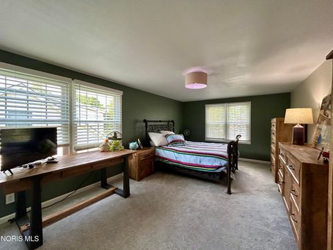 Tiny photo for 4912 Skelly Road, Toledo, OH 43623 (MLS # 10010176)