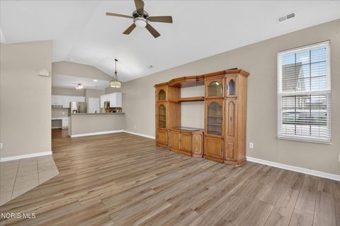 Tiny photo for 8329 Ledgestone Avenue, Sylvania, OH 43560 (MLS # 10004985)