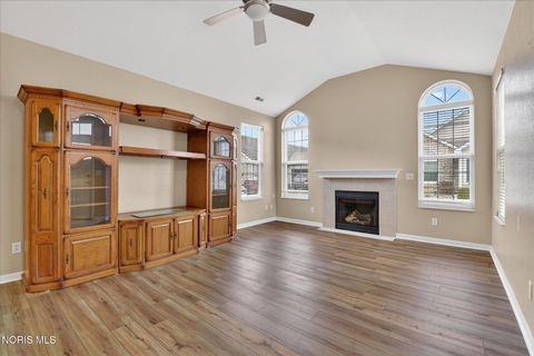 Tiny photo for 8329 Ledgestone Avenue, Sylvania, OH 43560 (MLS # 10004985)