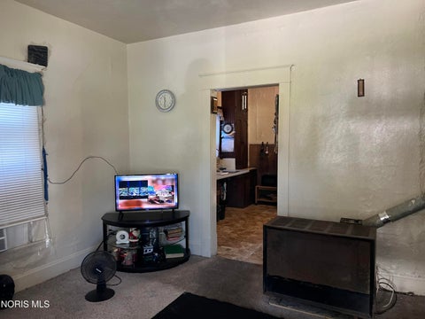Tiny photo for 651 Curtis Street, Toledo, OH 43609 (MLS # 10014065)