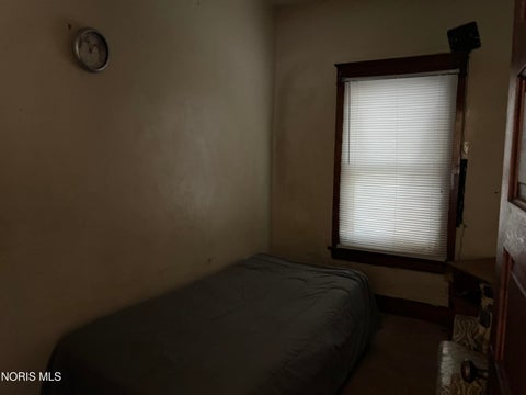 Tiny photo for 651 Curtis Street, Toledo, OH 43609 (MLS # 10014065)