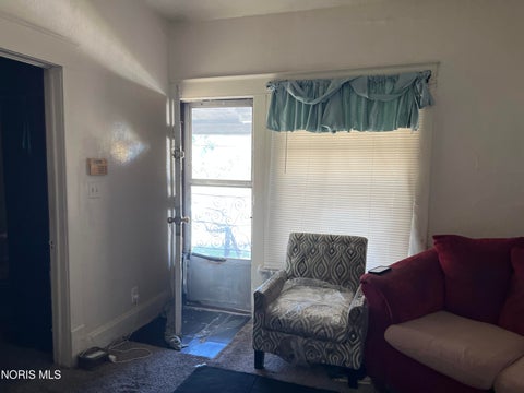 Tiny photo for 651 Curtis Street, Toledo, OH 43609 (MLS # 10014065)