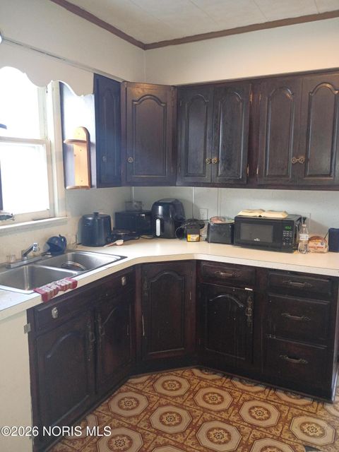 Tiny photo for 3943 Almeda Drive, Toledo, OH 43612 (MLS # 10003904)