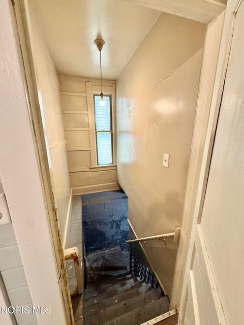 Tiny photo for 158 Everett Street, Toledo, OH 43608 (MLS # 10011480)