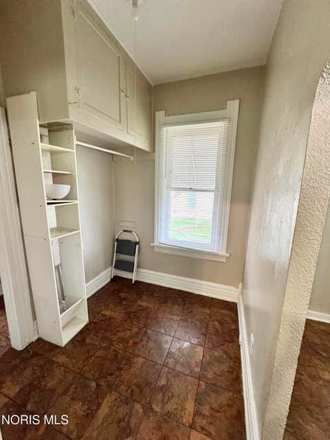 Tiny photo for 158 Everett Street, Toledo, OH 43608 (MLS # 10011480)