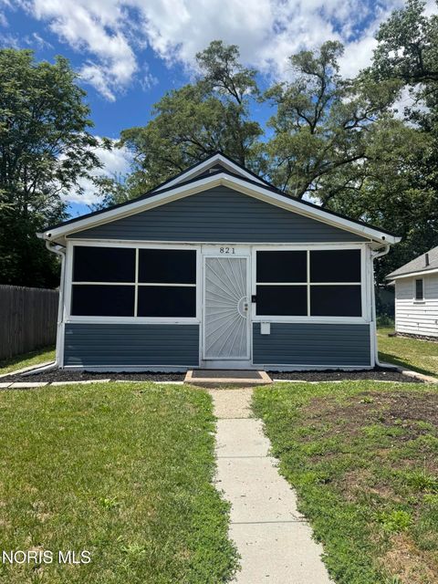 Homes For Sale - 821 Elysian Avenue<br/> Toledo, OH 43607